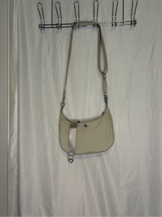 lululemon athletica Handbags - lululemon athletica Cream Crossbody Bag​